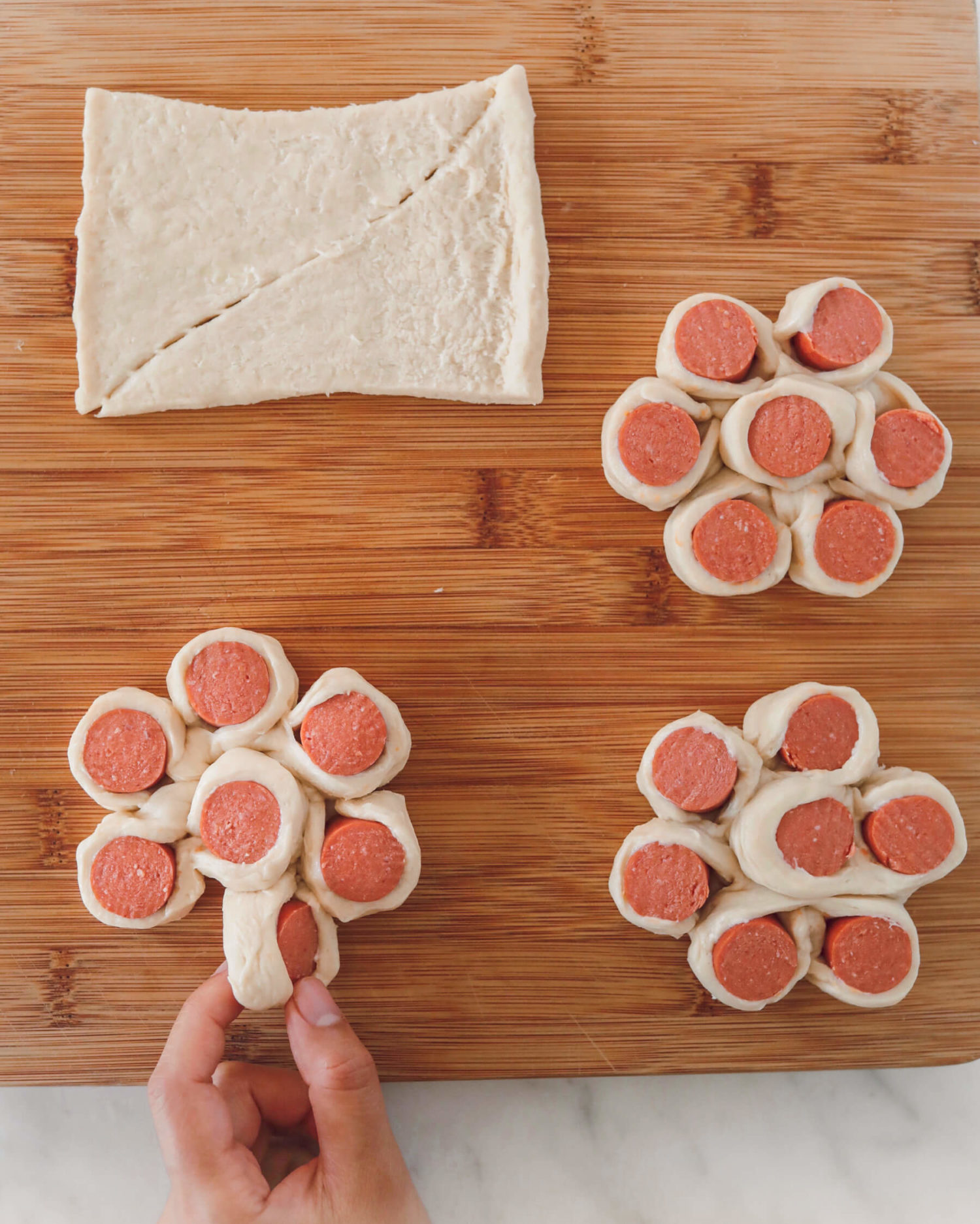 how to make flower shaped hot dog buns