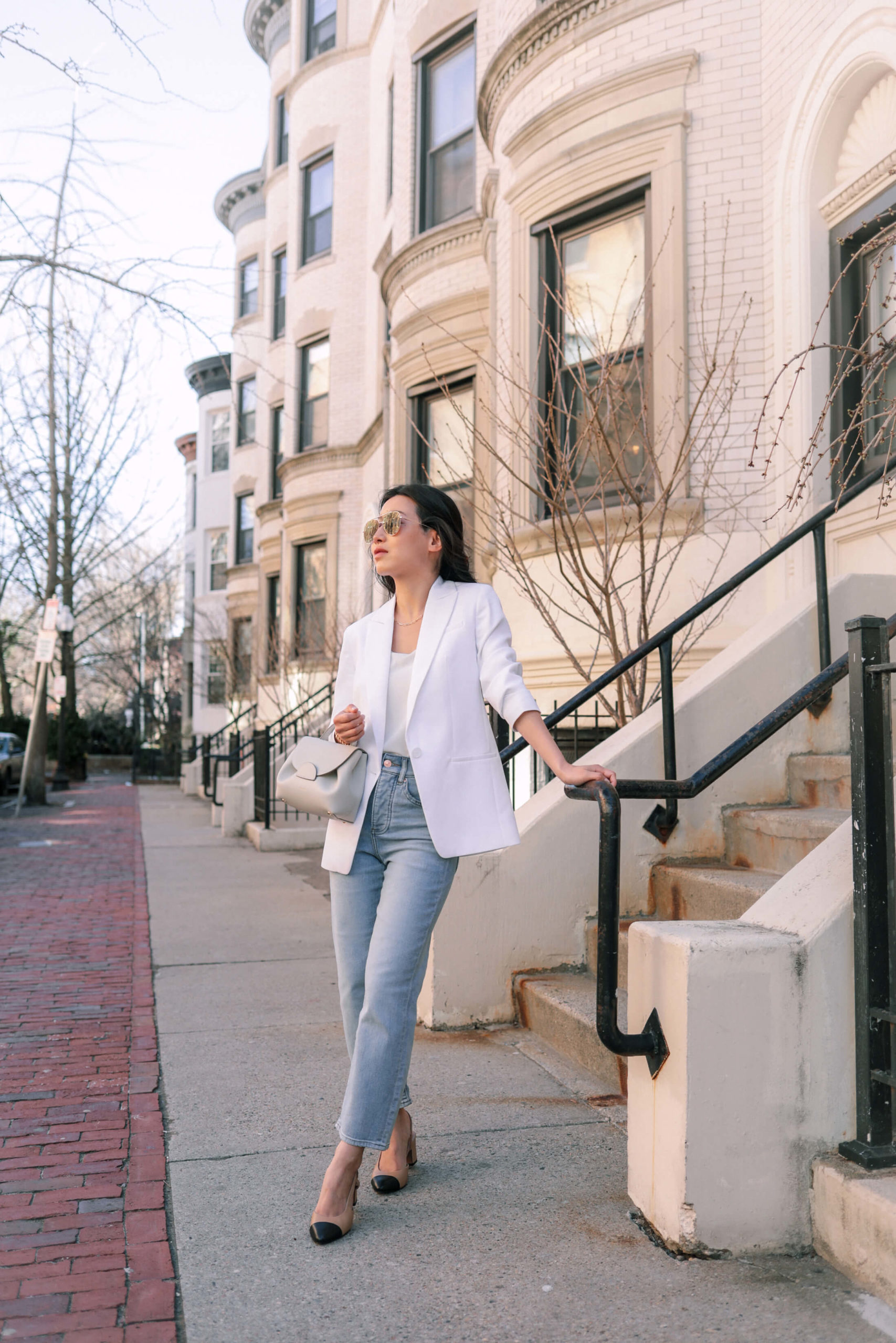 Petite light wash jeans for spring